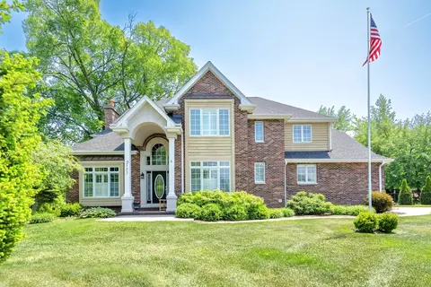 127 60th St, Downers Grove, IL 60516