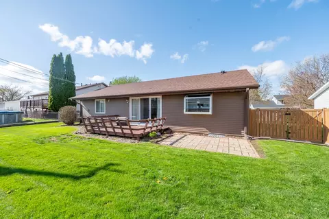 Exterior - 348 Apple St, Dixon, IL 61021 photo 3 of 6
