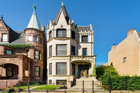 3936 S King Dr, Chicago, IL 60653