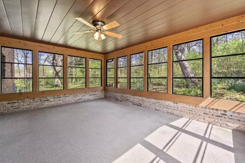 Exterior - 705 Briar Ln, Morris, IL 60450 photo 2 of 10