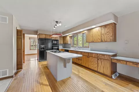 Kitchen - 705 Briar Ln, Morris, IL 60450 photo 1 of 6