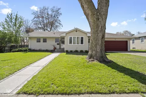 2041 Prospect Ave, Lasalle, IL 61301