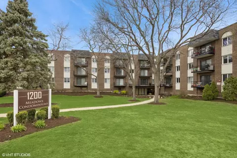 1200 W Northwest Hwy #202, Mount Prospect, IL 60056