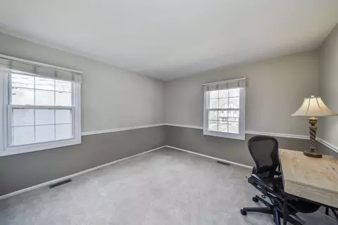 2054 Dorset Dr, Wheaton, IL 60189 photo 20