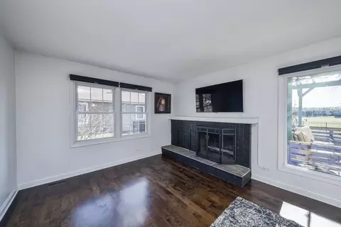 2054 Dorset Dr, Wheaton, IL 60189 photo 10