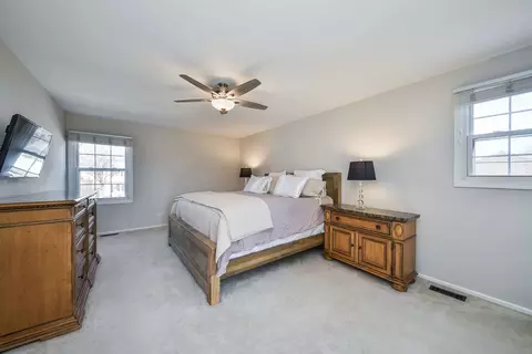 2054 Dorset Dr, Wheaton, IL 60189 photo 13