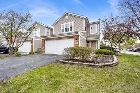 17412 Fox Bend Ln, Lockport, IL 60441
