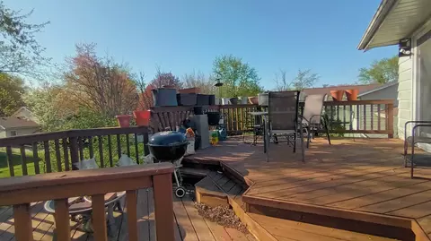 Exterior - 303 Victoria Dr, Normal, IL 61761 photo 5 of 17