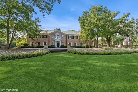 2020 Knollwood Rd, Lake Forest, IL 60045