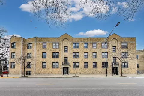 4306 N Clark St #1, Chicago, IL 60613