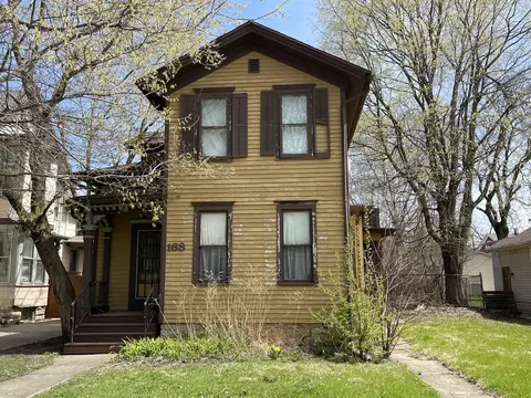 168 S Fourth St, Aurora, IL 60505