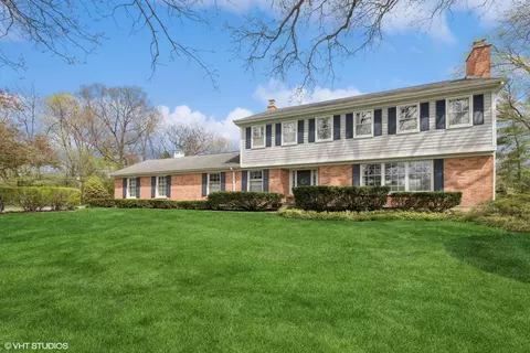 1171 Beverly Pl, Lake Forest, IL 60045