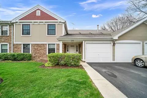 218 Oak Knoll Ct #D1, Schaumburg, IL 60193