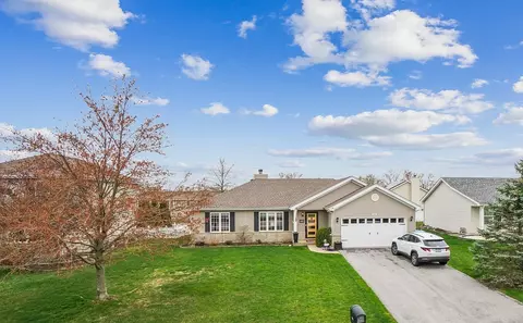 856 Yorkshire Ter, Crete, IL 60417