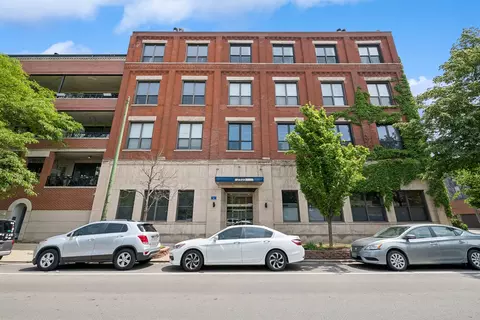 2525 N Sheffield Ave #4C, Chicago, IL 60614