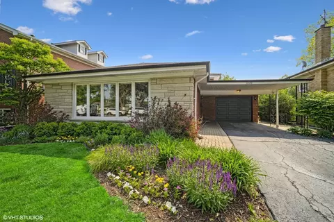 1141 N Knight Ave, Park Ridge, IL 60068
