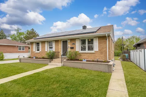 1213 N Irving Ave, Berkeley, IL 60163 photo 1