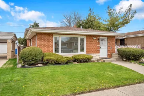2720 W Seipp St, Chicago, IL 60652