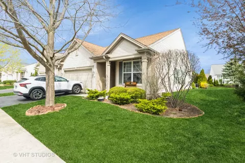 13474 Lehigh St, Huntley, IL 60142