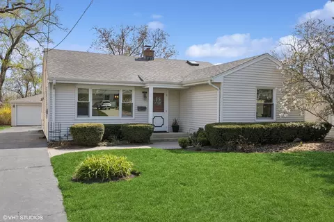 1325 Reid St, Western Springs, IL 60558