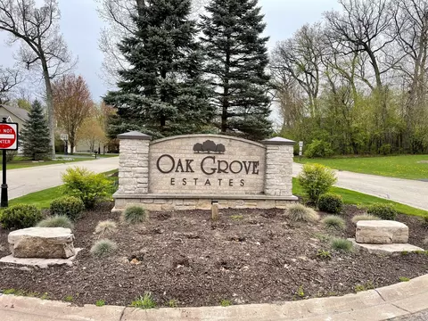 3728 Thunderbird Ln, Prairie Grove, IL 60012