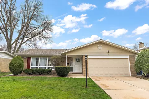 415 N Arizona Ave, Glenwood, IL 60425