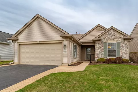 11303 Maplewood Ave, Huntley, IL 60142