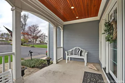 Exterior - 1828 Orchard Beach Rd, Mchenry, IL 60050 photo 3 of 13