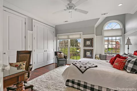 Bedroom - 1828 Orchard Beach Rd, Mchenry, IL 60050 photo 5 of 6