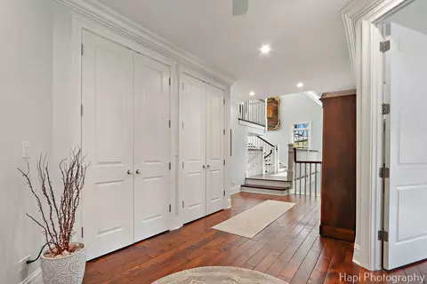 Entry Way - 1828 Orchard Beach Rd, Mchenry, IL 60050 photo 10 of 11