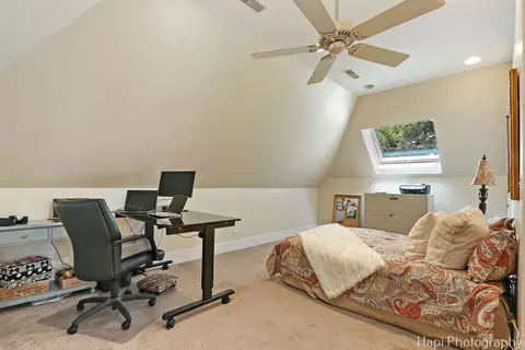 Bedroom - 1828 Orchard Beach Rd, Mchenry, IL 60050 photo 4 of 6
