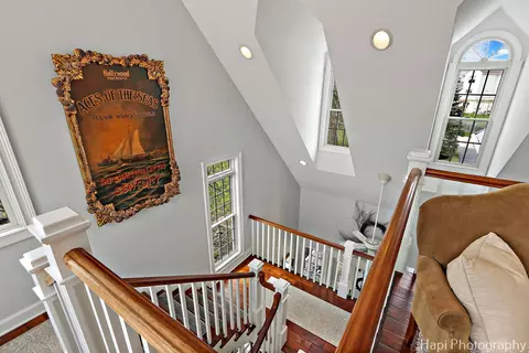 Entry Way - 1828 Orchard Beach Rd, Mchenry, IL 60050 photo 5 of 11
