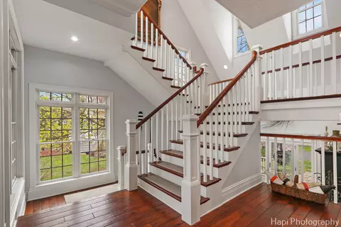 Entry Way - 1828 Orchard Beach Rd, Mchenry, IL 60050 photo 4 of 11