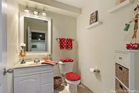 Bath - 1828 Orchard Beach Rd, Mchenry, IL 60050 photo 8 of 8