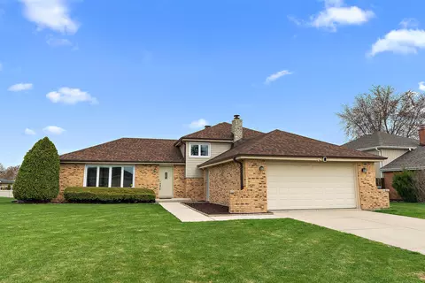 8832 Wheeler Dr, Orland Park, IL 60462