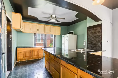 435 S Poplar Ave, Kankakee, IL 60901 photo 9