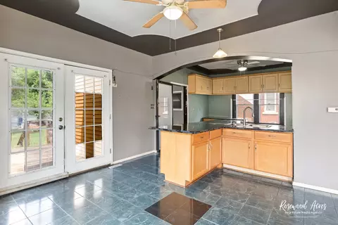 435 S Poplar Ave, Kankakee, IL 60901 photo 7