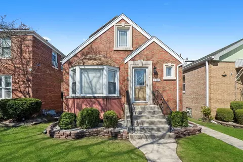 3520 S 58th Ct, Cicero, IL 60804