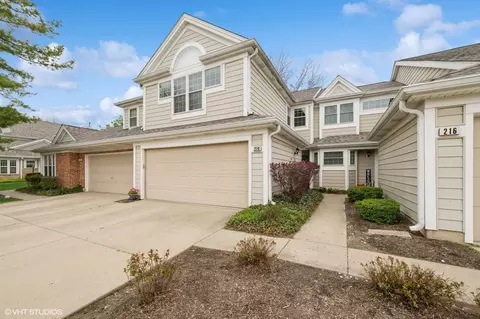 214 Woodstone Dr, Buffalo Grove, IL 60089