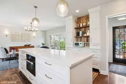 Kitchen - 751 Keystone Ave, River Forest, IL 60305 photo 4 of 4
