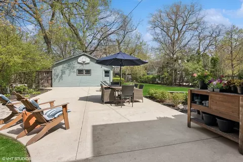 Exterior - 751 Keystone Ave, River Forest, IL 60305 photo 5 of 6