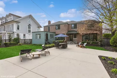 Exterior - 751 Keystone Ave, River Forest, IL 60305 photo 4 of 6
