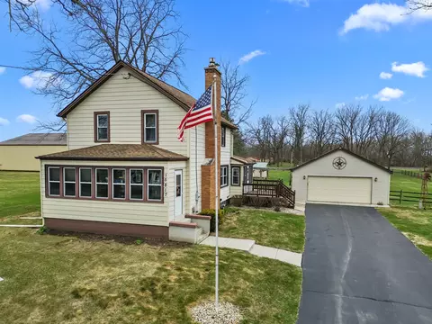 15817 Nelson Rd, Woodstock, IL 60098