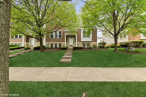 5508 Cloverdale Rd, Hanover Park, IL 60133