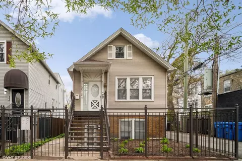 2512 W Lyndale St, Chicago, IL 60647