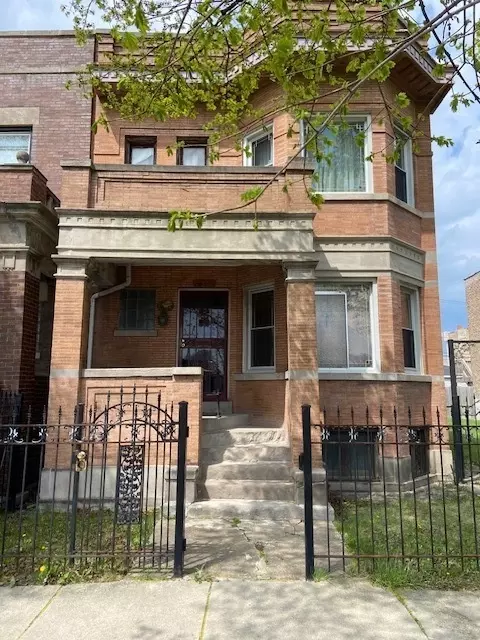 3544 W Congress Pkwy, Chicago, IL 60624