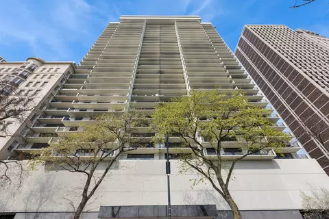 1212 N Lake Shore Dr #16BS, Chicago, IL 60610