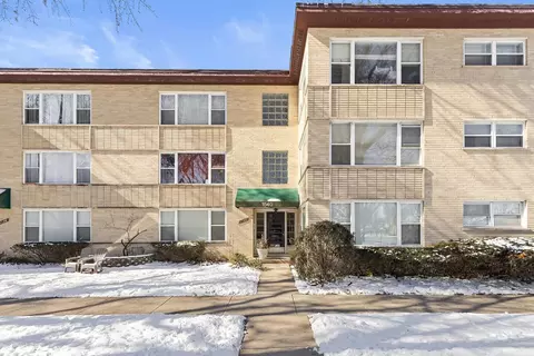 1540 Park Ave #2D, River Forest, IL 60305