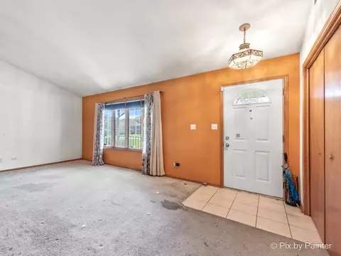 18043 Crystal Ln, Lansing, IL 60438 photo 6