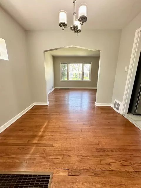Dining - 2329 S 20th Ave, Broadview, IL 60155 photo 2 of 2